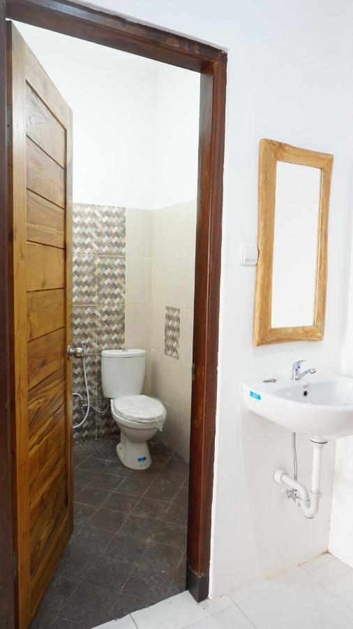 Jingga Homestay Balangan Джимбаран Экстерьер фото