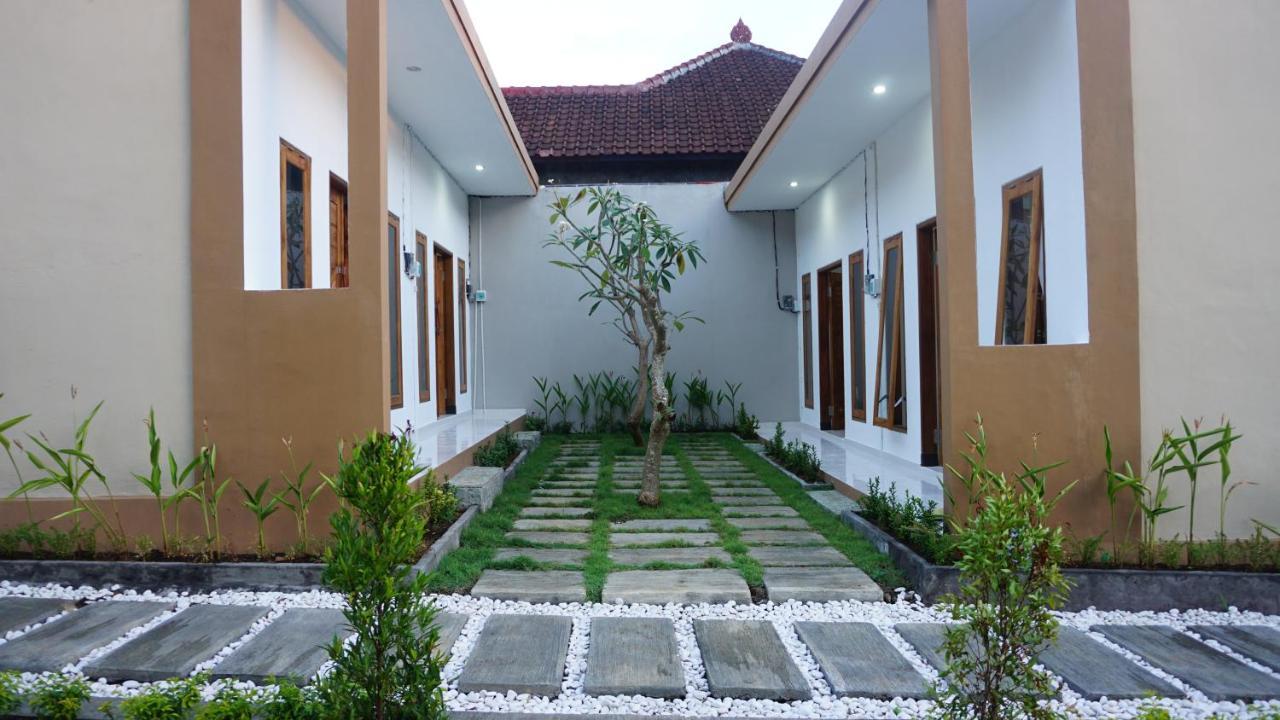 Jingga Homestay Balangan Джимбаран Экстерьер фото